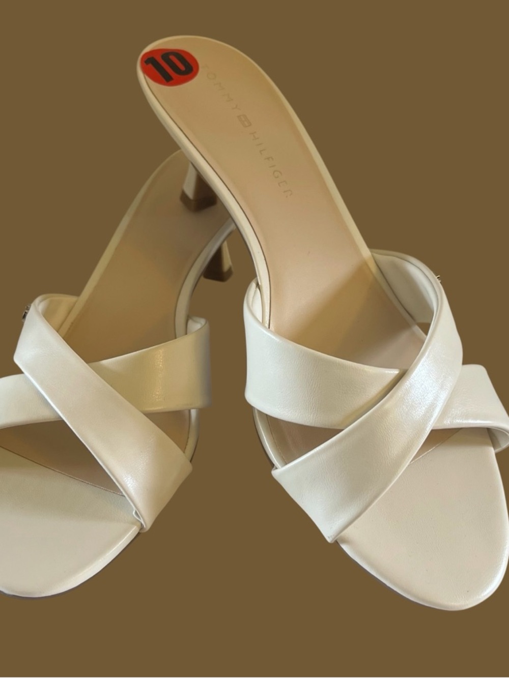 Tommy Hilfiger Ivory Crisscross Mid-Heel Sandals Size 10
